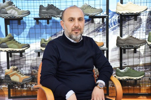 670c6b94-358b-4d98-b6c7-83a22c674900