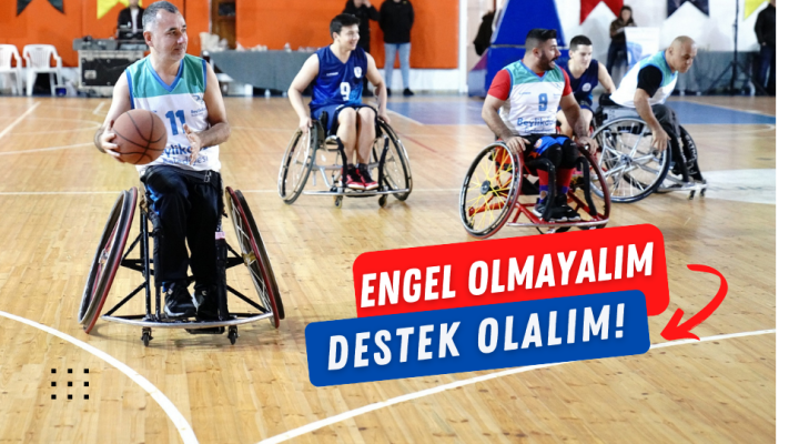 Red and White Geometric Modern Breaking News Infromation Video