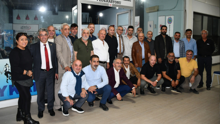 Navy White And Red Modern Breaking News Twitter Post