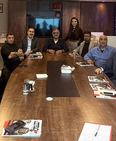 467017894_122120623496536956_7149765749064517234_n-1